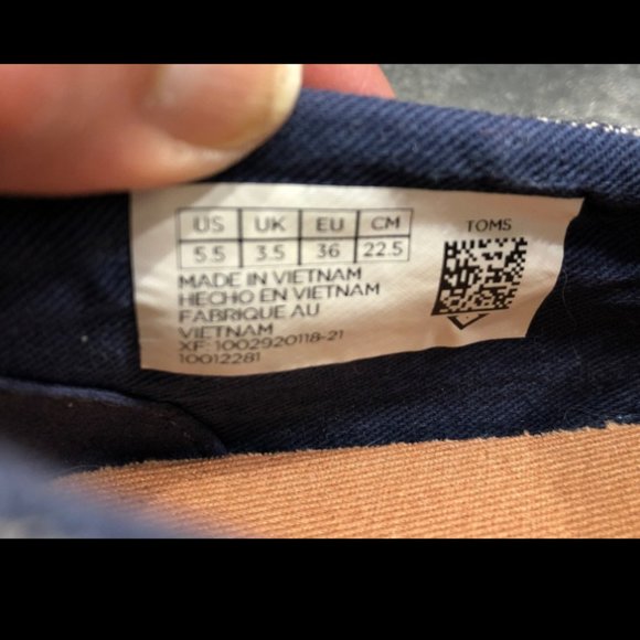 Tom's Women's Slip On Size 5.5 - Picture 7 of 9